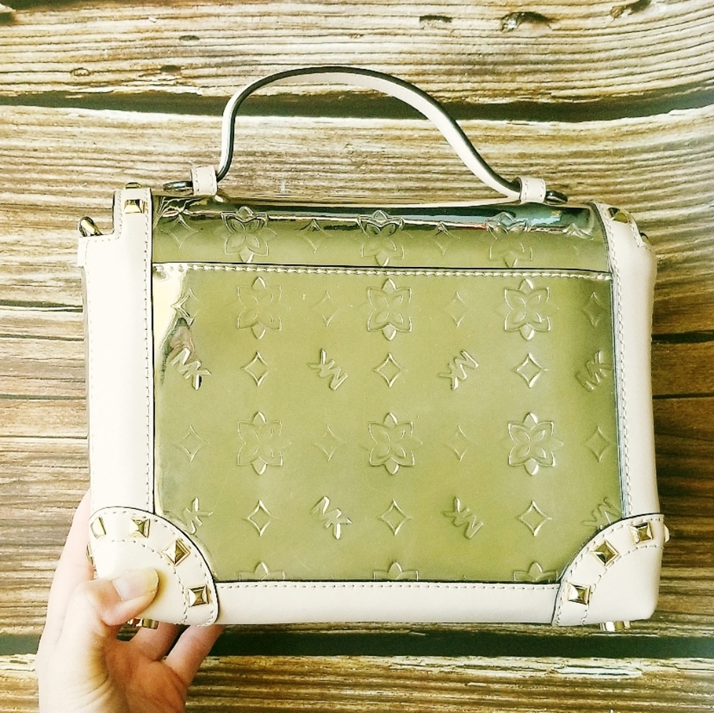 🍒NWT🍒 MK GOLD MIRROR TRUNK CONVERTIBLE SA - Picture 7 of 8